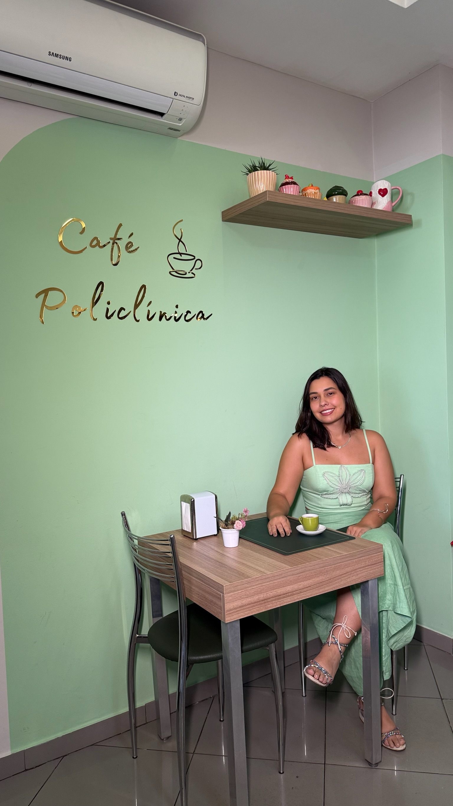 Café Policlínica, ambiente 2